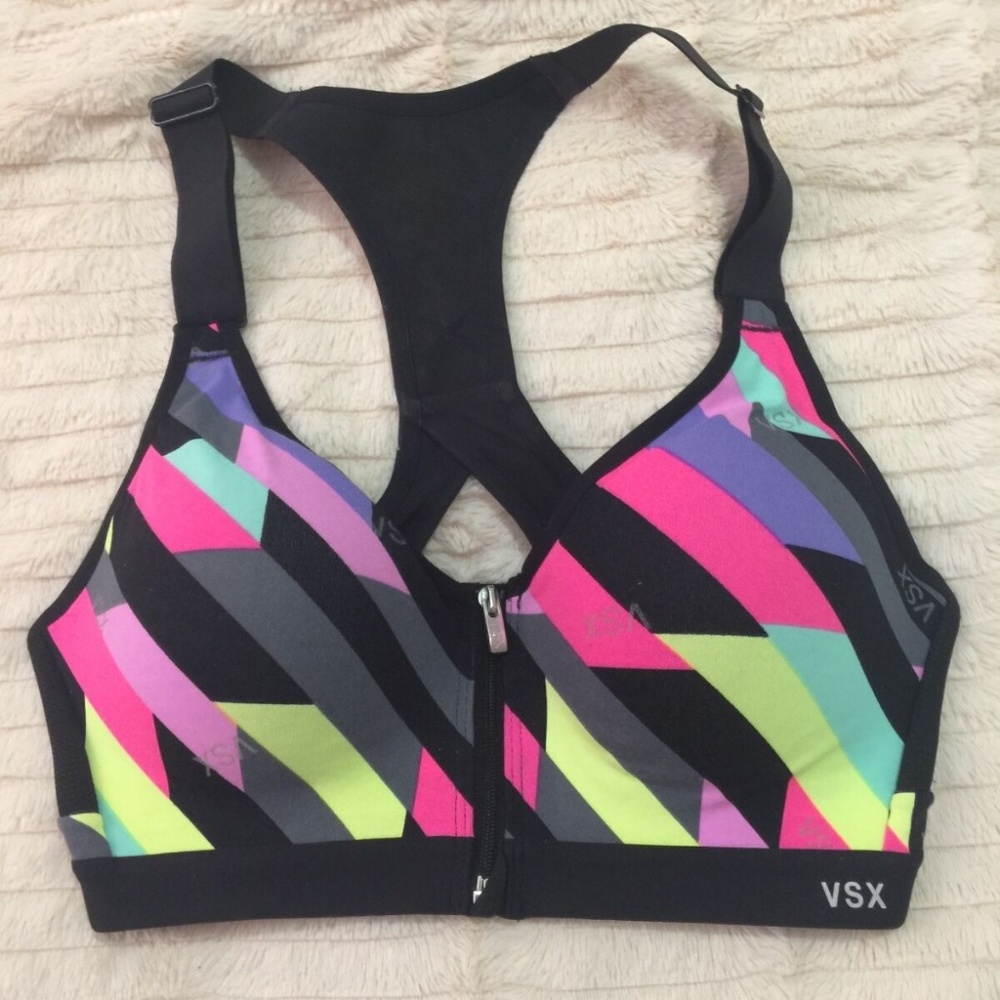 Victoria's Secret Sports Bra 32C NEW!